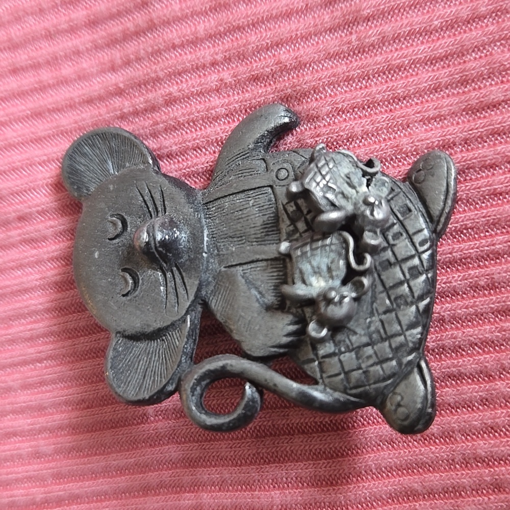 Vintage Mouse Brooch With Earrings